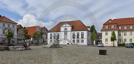 Marktplatz mit Rathaus