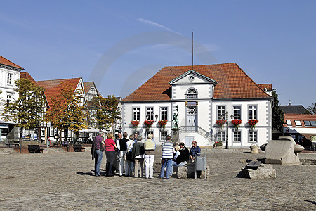 Marktplatz mit Rathaus