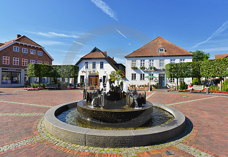 Maktplatz mit Brunnen