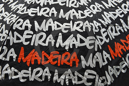 Madeira-Regenschirm