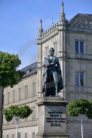 Denkmal für Ernst I.
