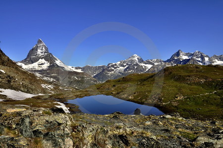 Bergpanorama mit Matterhorn