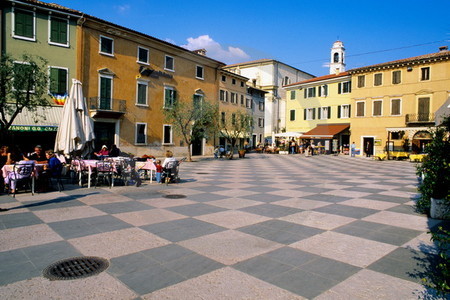 Lazise