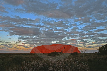 Uluru im Abendlicht