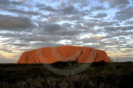 Uluru im Abendlicht
