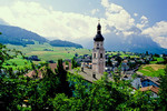 Kastelruth - Ortsbild gegen Schlern