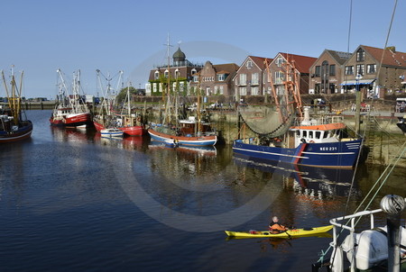 Hafen Neuharlingersiel