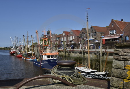 Hafen Neuharlingersiel