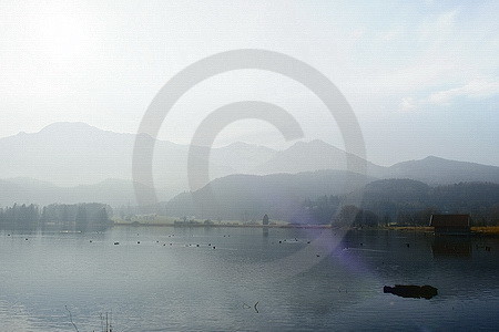 Nebelstimmung am Kochelsee