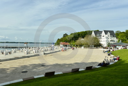 Strandpromenade in Glücksburg