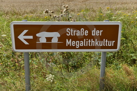 Strasse der Megalithkultur